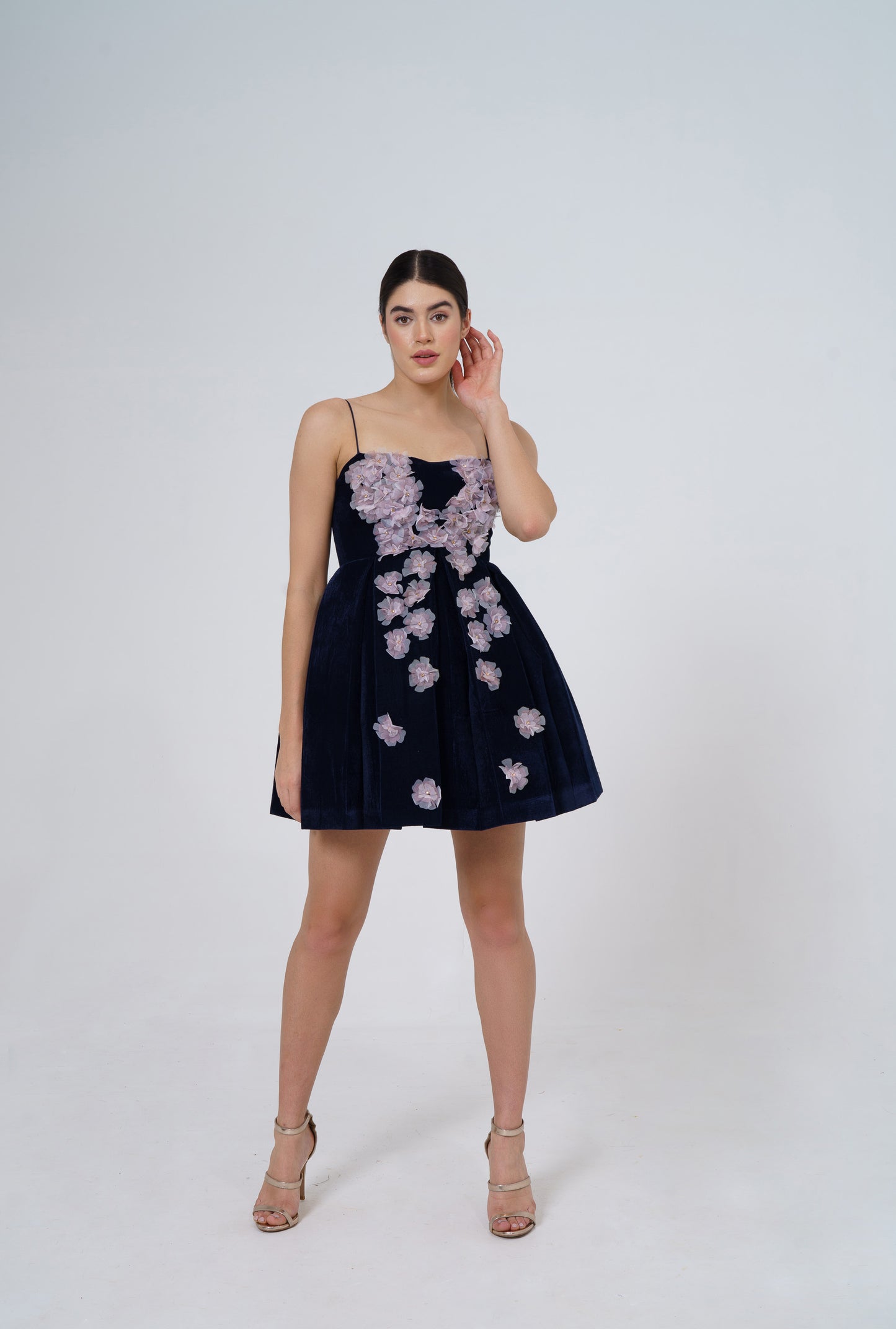 Fiona - short dress with 3D floral embellishment