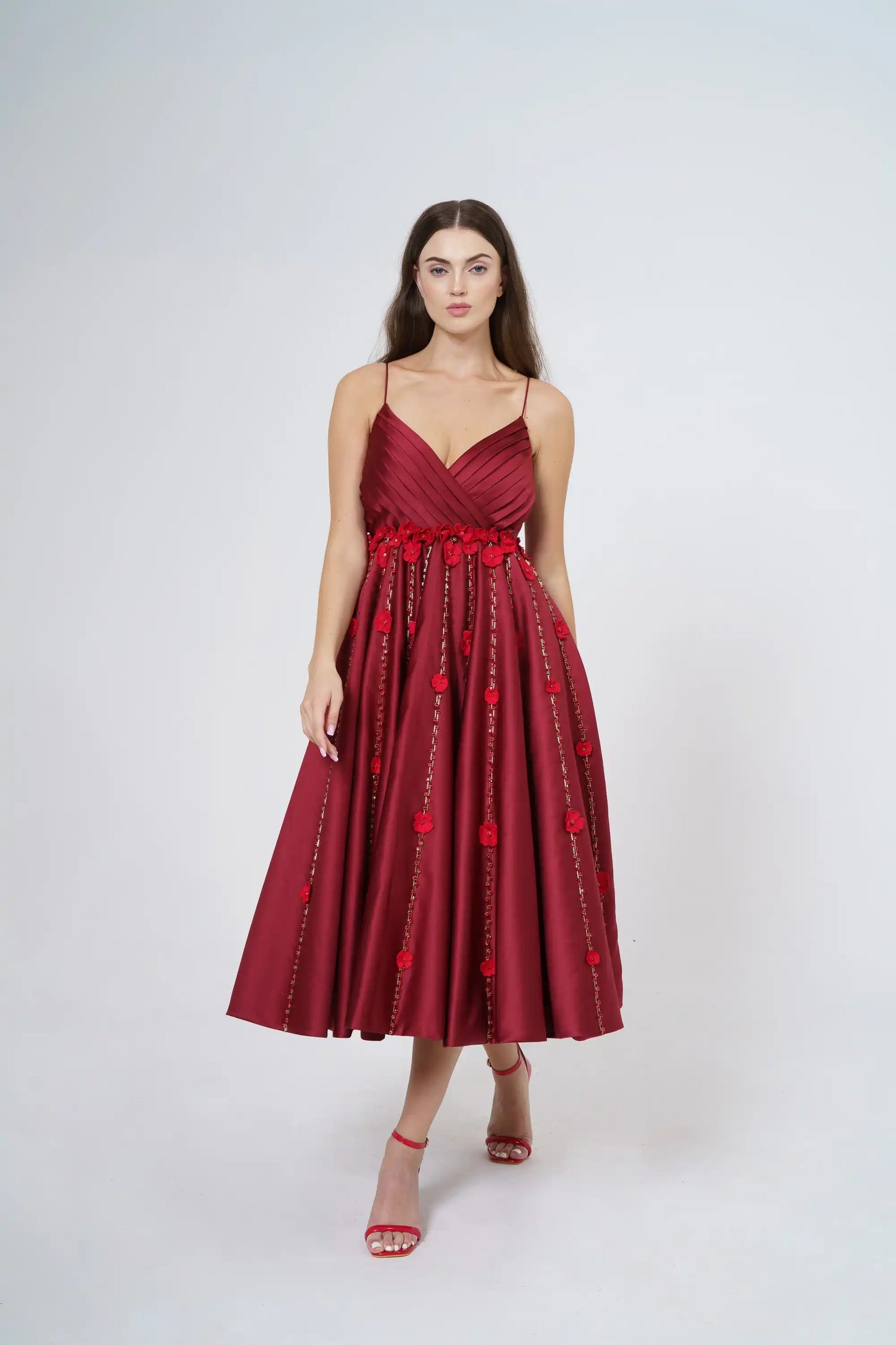 Ruth - Big volume tea-length gown