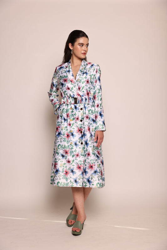 Vienna - Trench coat dress with belt detailing