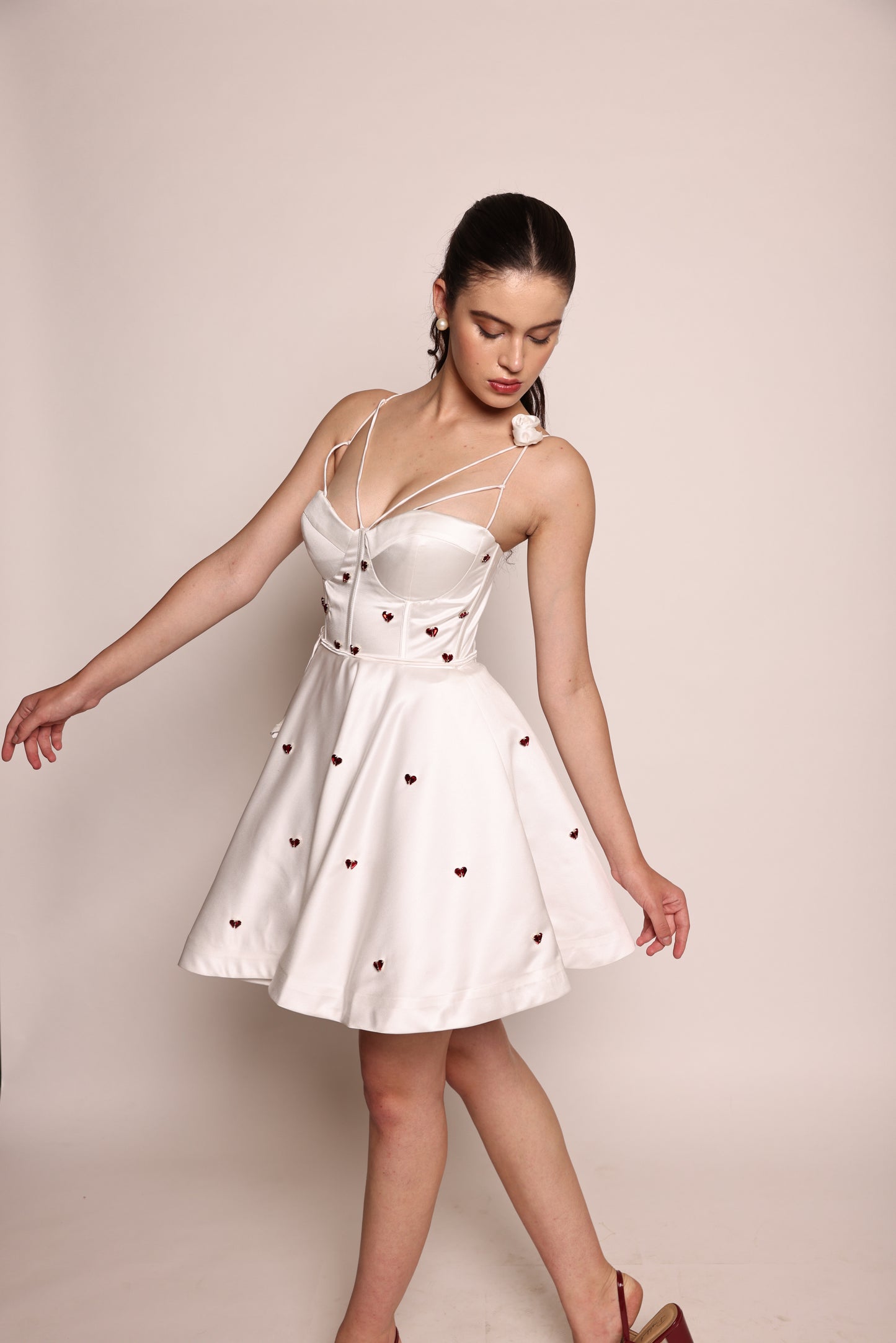 Juliet - Sweetheart neck skater dress