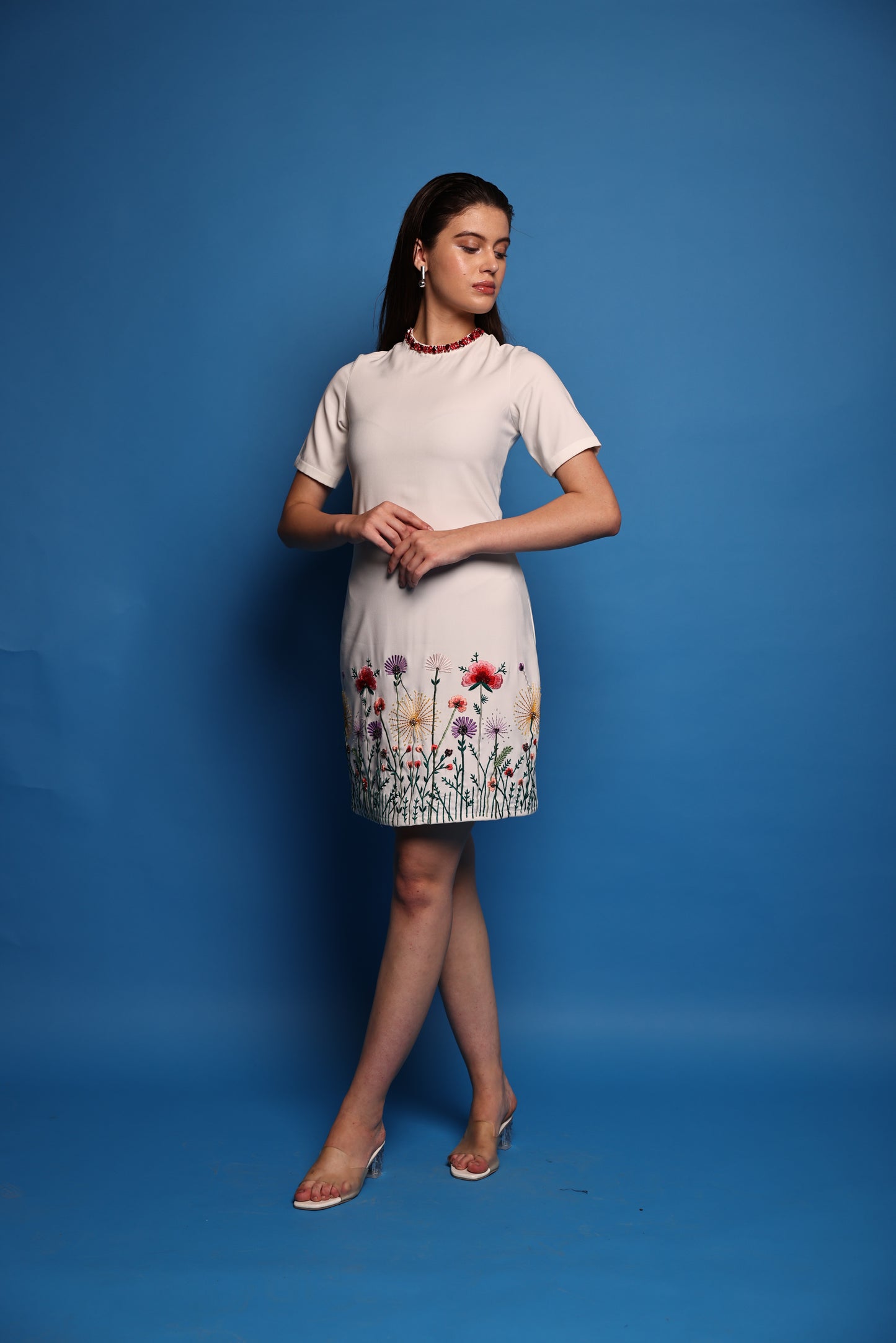 Eden - Embroidered short dress