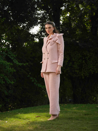 ASTRA - Double breasted blazer paired with pant