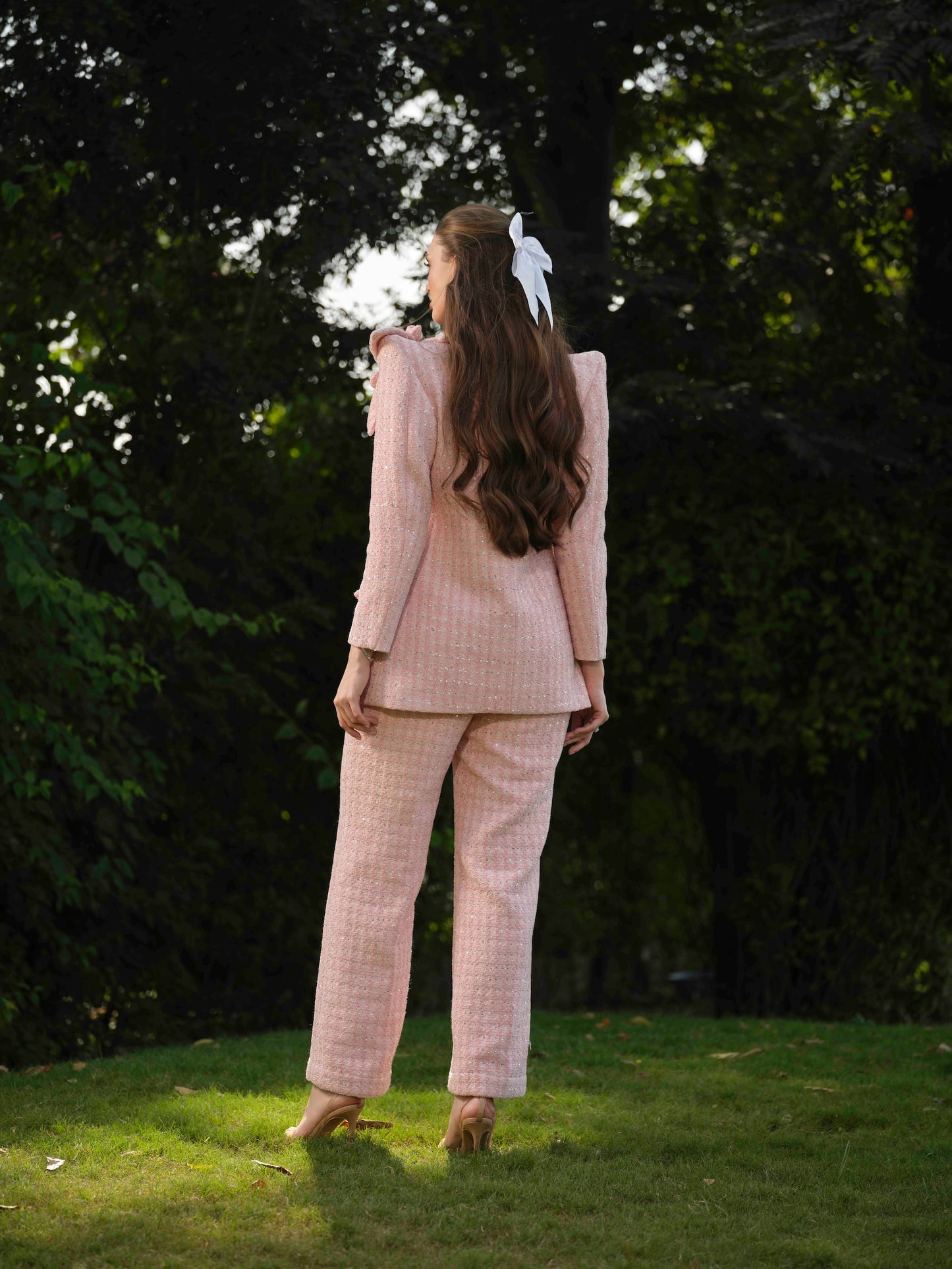 ASTRA - Double breasted blazer paired with pant