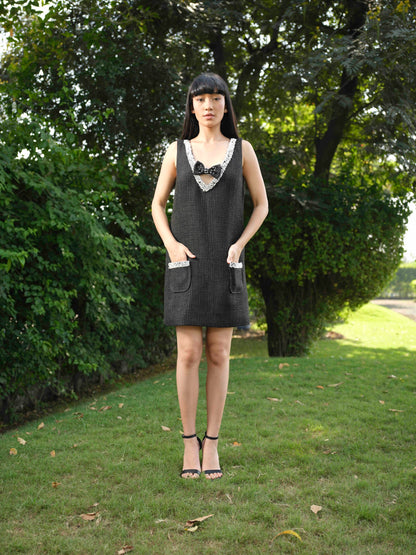 EVANIA - Aline dress with bow  detailing on neck