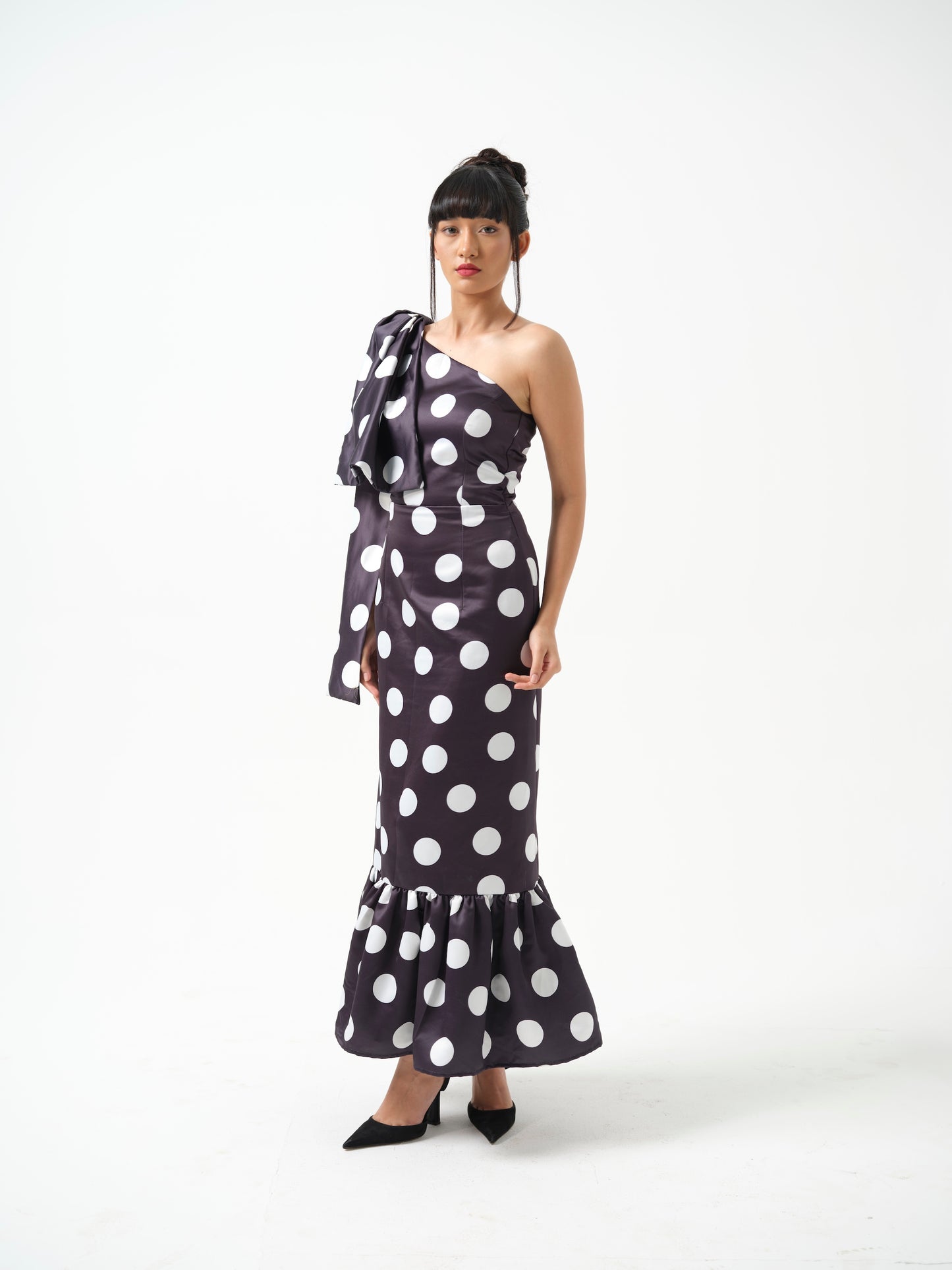 MINTY-Long off shoulder dress with bow detailing