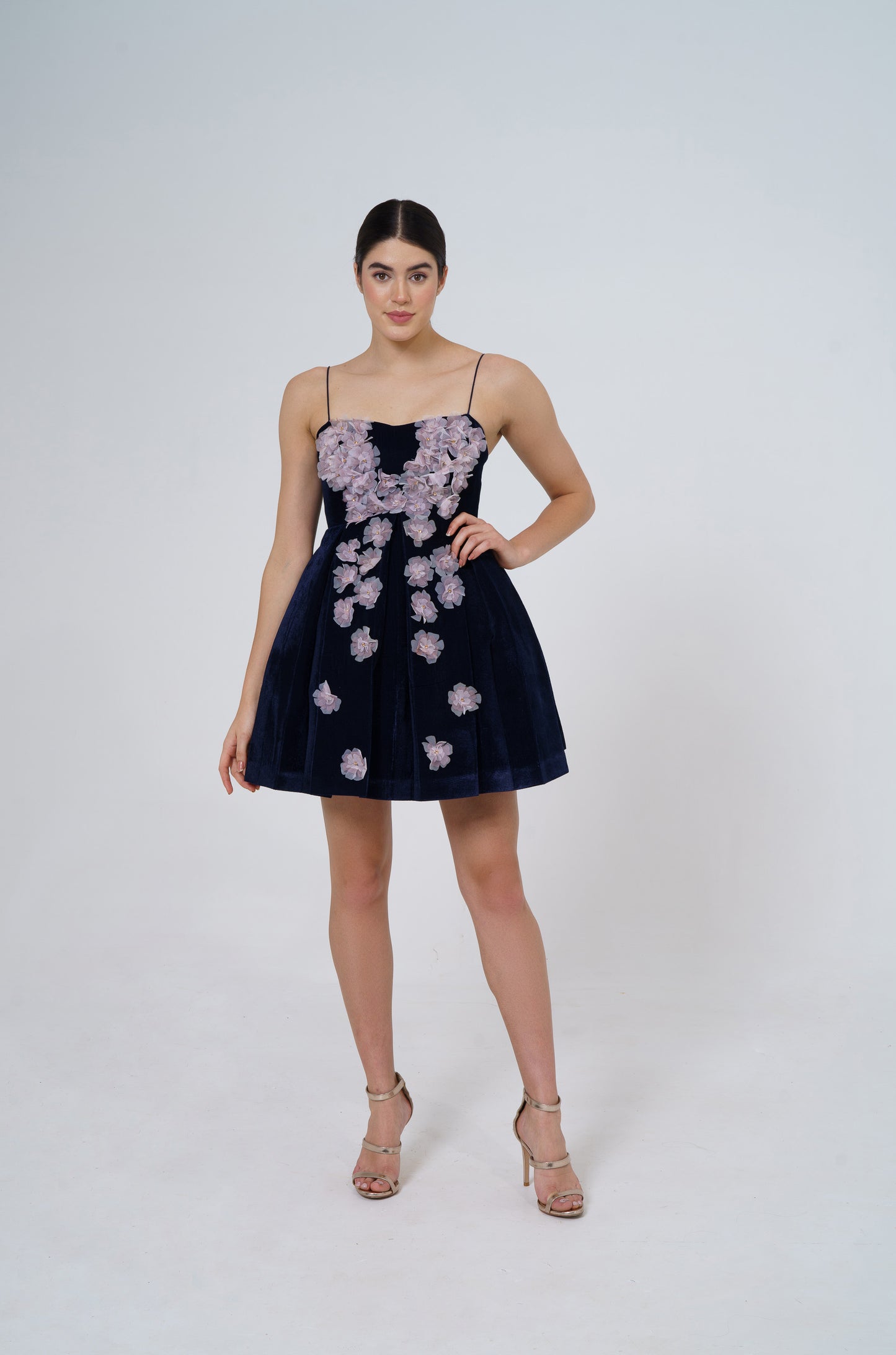 Fiona - short dress with 3D floral embellishment