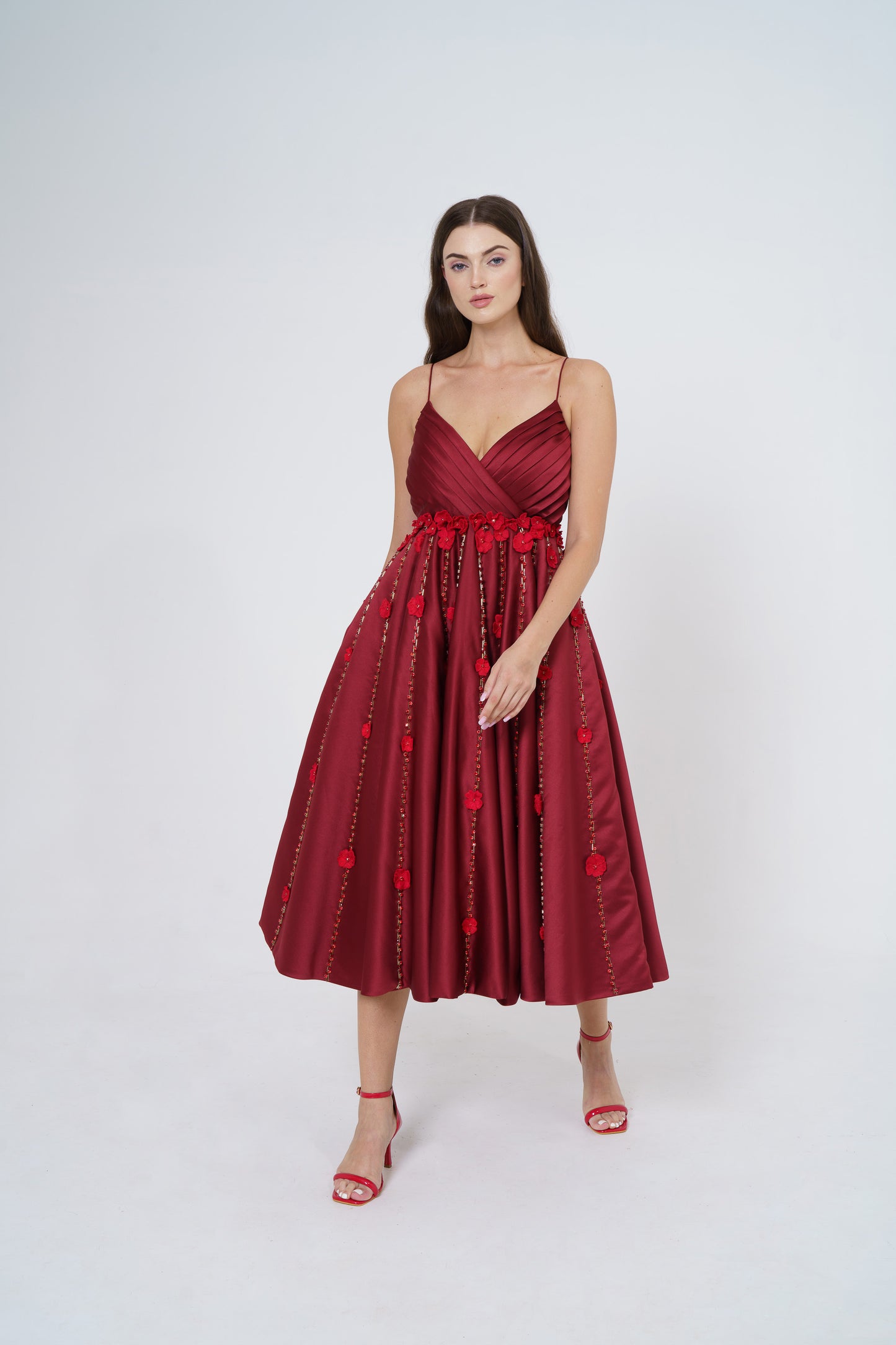 Ruth - Big volume tea-length gown